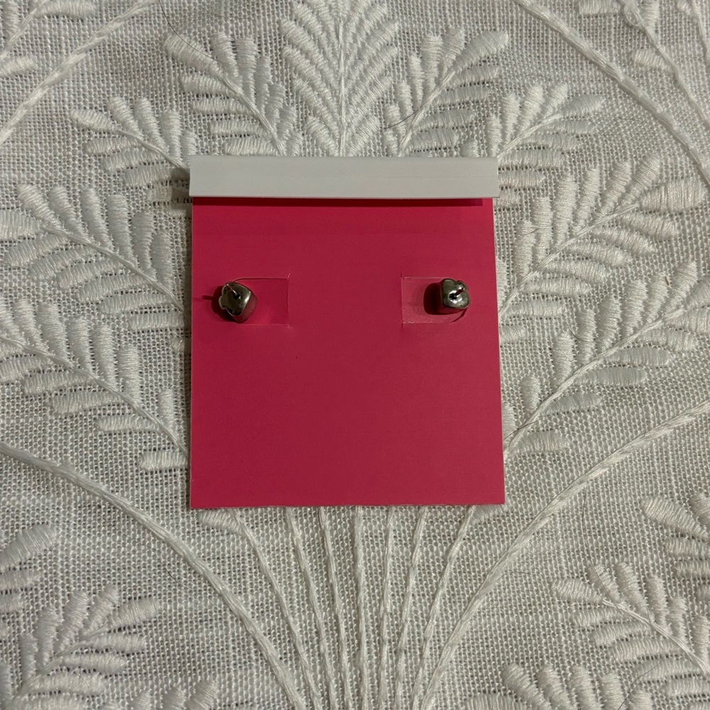 Kate Spade Heritage Spade Heart Stud Earrings - Picture 3 of 3